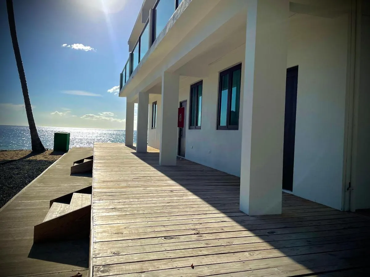 1 Corcega Beachfront Suites Rincon