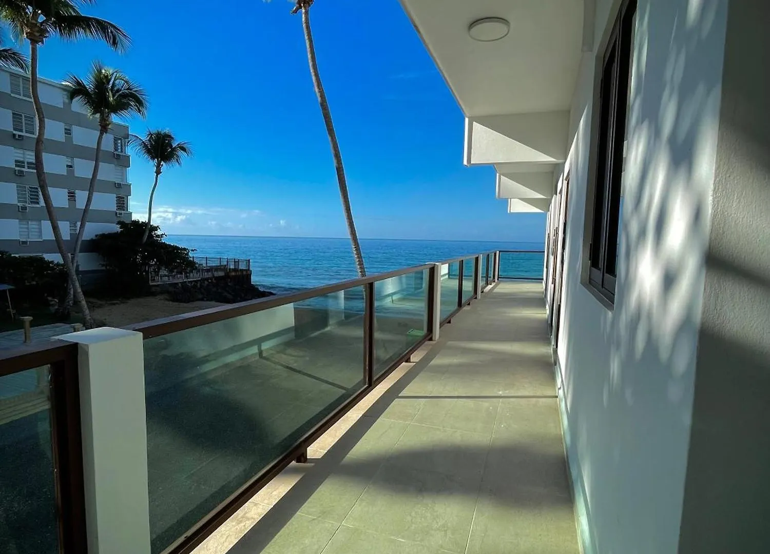 1 Corcega Beachfront Suites リンコン ゲストハウス